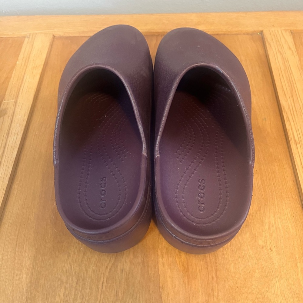 CROCS Deep Purple Platform Clogs - image 3